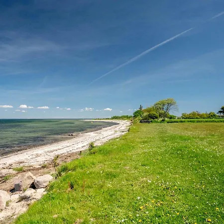 펜션 Nordals With Panoramic Views Of Lillebaelt *