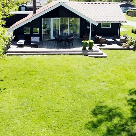 Сasa de vacaciones Nordals With Panoramic Views Of Lillebaelt Nordborg