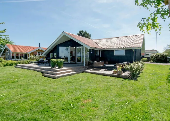 Nordals With Panoramic Views Of Lillebaelt Feriehus *